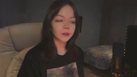 Miss Hari online show from 10/31/25, 09:21