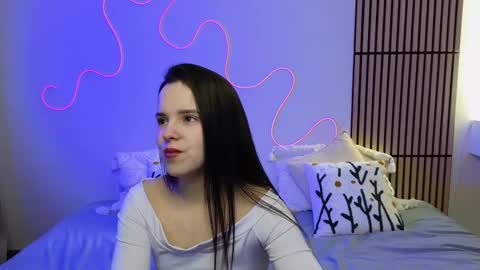 Snapshot of harleen_moore chatting on 02/03/25, 10:14 Harleen online show from 02/03/25, 10:14