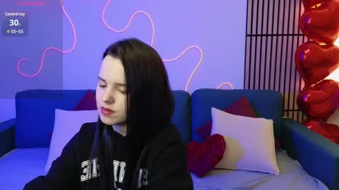 Snapshot of harleen_moore chatting on 02/18/25, 06:37 Harleen online show from 02/18/25, 06:37