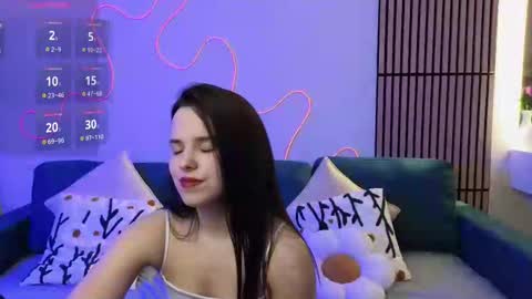 Snapshot of harleen_moore chatting on 02/21/25, 07:21 Harleen online show from 02/21/25, 07:21