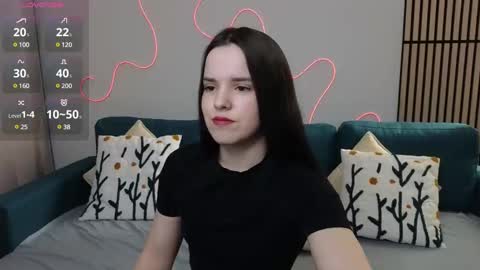 Snapshot of harleen_moore chatting on 02/23/25, 04:35 Harleen online show from 02/23/25, 04:35