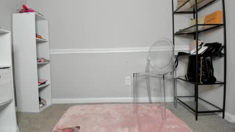 Snapshot of harmonie_marquise chatting on 09/19/25, 10:32 Harmonie Marquise online show from 09/19/25, 10:32
