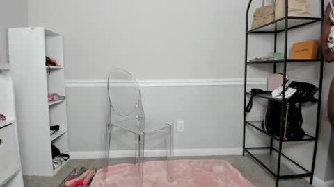 Snapshot of harmonie_marquise chatting on 09/23/25, 04:54 Harmonie Marquise online show from 09/23/25, 04:54