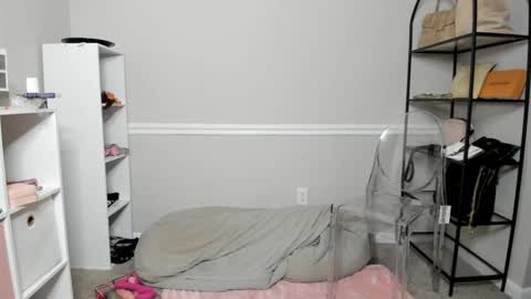 Snapshot of harmonie_marquise chatting on 09/30/25, 08:47 Harmonie Marquise online show from 09/30/25, 08:47