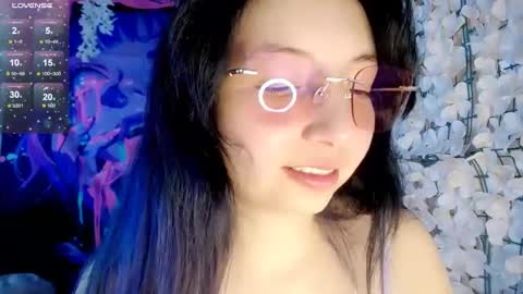 Snapshot of harmonys_couple_ chatting on 11/08/25, 03:18 Harmonys World online show from 11/08/25, 03:18