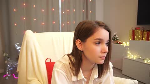 Call Me Tate  its my fourth day here i hope we can to be friends and not only online show from 12/22/24, 09:33