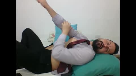 Snapshot of harry_goldenmillerx10fun chatting on 01/16/25, 02:19 Harry online show from 01/16/25, 02:19