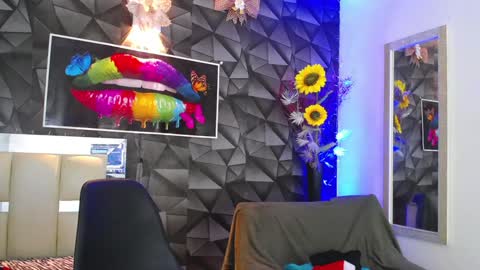 Snapshot of harry_jhonsonn chatting on 12/16/24, 03:30 Harry online show from 12/16/24, 03:30