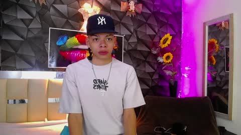 Snapshot of harry_jhonsonn chatting on 01/11/25, 03:44 Harry online show from 01/11/25, 03:44