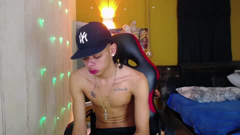 Snapshot of harry_jhonsonn chatting on 01/13/25, 09:08 Harry online show from 01/13/25, 09:08