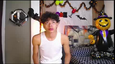 Harry online show from 10/21/25, 02:45