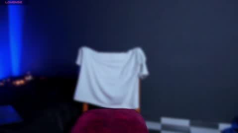 Snapshot of harrydavidsonx chatting on 03/10/25, 10:24 ... online show from 03/10/25, 10:24