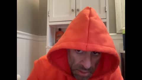 Snapshot of havingfun103 chatting on 10/11/25, 06:50 havingfun103 online show from 10/11/25, 06:50