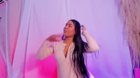 Snapshot of hayamikioto chatting on 10/01/25, 12:33 Hayami online show from 10/01/25, 12:33