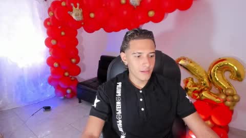 Snapshot of haydenn_boy chatting on 11/22/25, 07:13 Hayen Boy online show from 11/22/25, 07:13