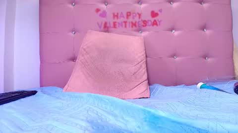 Snapshot of hazel_kataleya chatting on 02/25/25, 10:29 kataleya online show from 02/25/25, 10:29