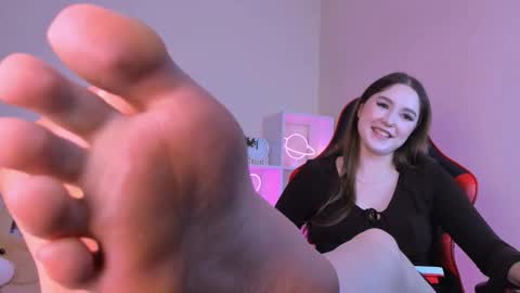 Hazel online show from 09/08/25, 04:28