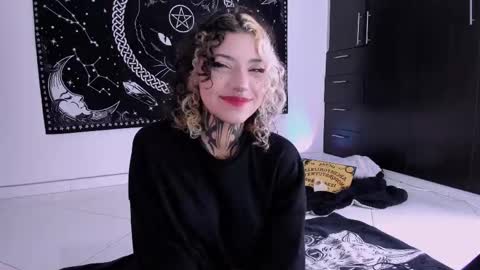 Hazell Witch online show from 03/04/25, 01:28