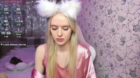 Snapshot of healing__girl chatting on 12/23/24, 09:38 Valeria online show from 12/23/24, 09:38