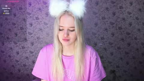 Snapshot of healing__girl chatting on 01/04/25, 08:49 Valeria online show from 01/04/25, 08:49