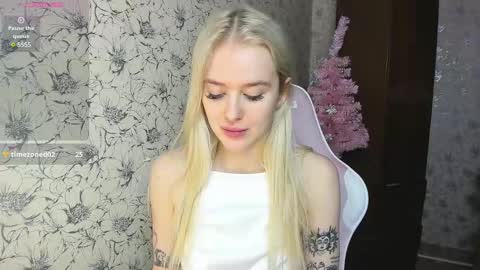 Snapshot of healing__girl chatting on 01/05/25, 08:43 Valeria online show from 01/05/25, 08:43