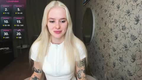 Snapshot of healing__girl chatting on 01/12/25, 09:40 Valeria online show from 01/12/25, 09:40