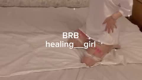 Snapshot of healing__girl chatting on 01/13/25, 11:08 Valeria online show from 01/13/25, 11:08