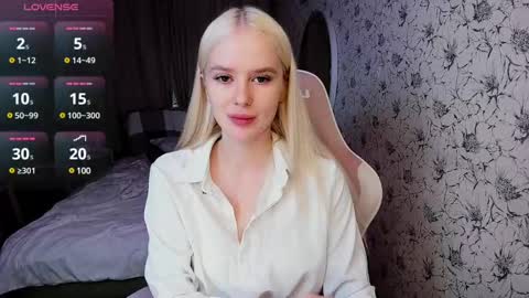 Snapshot of healing__girl chatting on 02/02/25, 09:40 Valeria online show from 02/02/25, 09:40