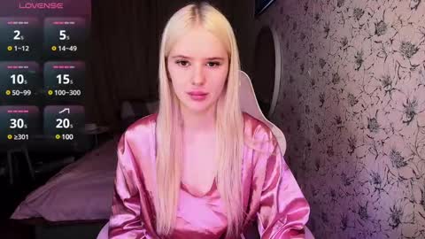 Snapshot of healing__girl chatting on 02/10/25, 09:04 Valeria online show from 02/10/25, 09:04