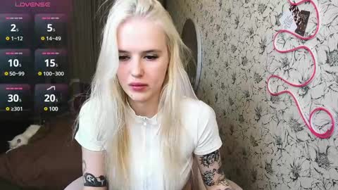 Snapshot of healing__girl chatting on 03/12/25, 08:41 Valeria online show from 03/12/25, 08:41