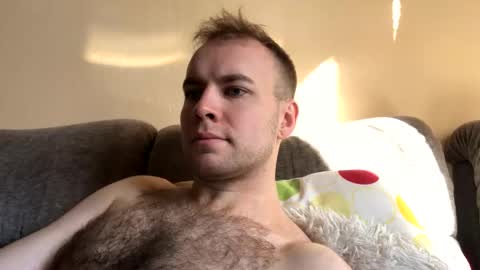 Snapshot of heart4u8642 chatting on 10/26/25, 11:27 heart4u8642 online show from 10/26/25, 11:27