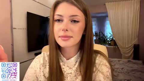 Mona online show from 11/07/25, 09:09