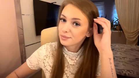 Mona online show from 11/09/25, 09:18