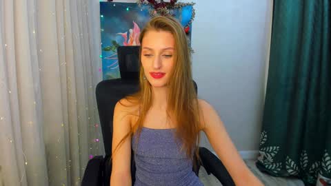 heartedlove_1 online show from 12/12/24, 04:15