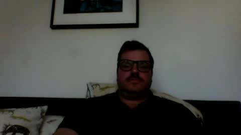 Snapshot of heartofadog604 chatting on 02/09/25, 12:28 MT online show from 02/09/25, 12:28