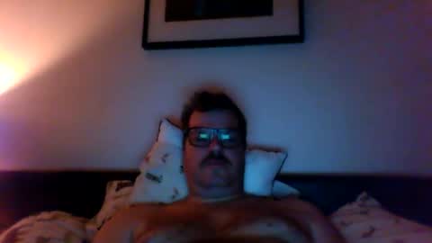 Snapshot of heartofadog604 chatting on 02/19/25, 07:39 MT online show from 02/19/25, 07:39