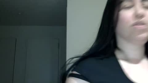 Snapshot of heatwavee chatting on 12/28/24, 11:30 heatwavee online show from 12/28/24, 11:30