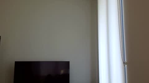 Snapshot of heatwavee chatting on 01/27/25, 02:13 heatwavee online show from 01/27/25, 02:13