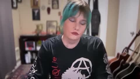 Saoirse online show from 12/02/24, 09:24