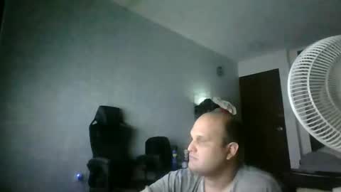 Heavy Rebell online show from 10/13/25, 05:51