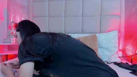 Keira Hecate online show from 11/20/25, 08:52