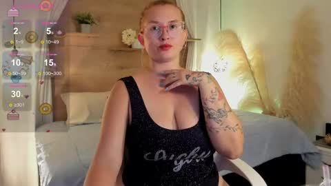 ANTARA REY online show from 03/06/25, 07:54