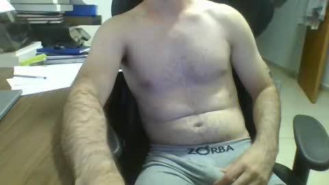 heitorcp1 online show from 02/15/25, 05:09