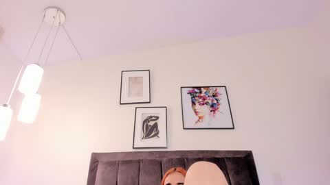 Helen  online show from 01/21/25, 01:22