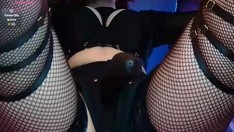 Snapshot of helena__femdom chatting on 02/28/25, 11:14 Helena online show from 02/28/25, 11:14