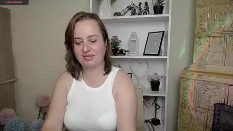 Helen online show from 10/08/25, 06:44