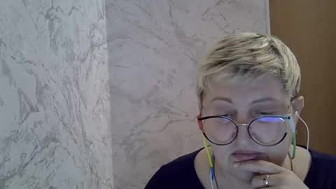 Snapshot of helga_anasis1 chatting on 11/21/25, 06:56 helga_anasis1 online show from 11/21/25, 06:56