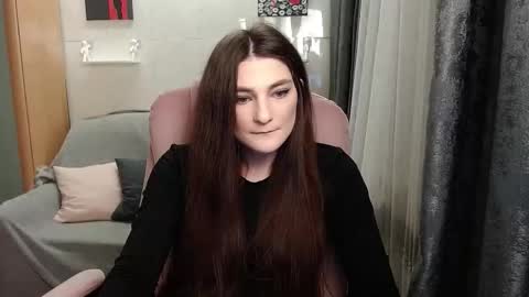 helgamun online show from 11/11/25, 10:48