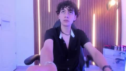 helios_obscuro online show from 09/24/25, 12:19