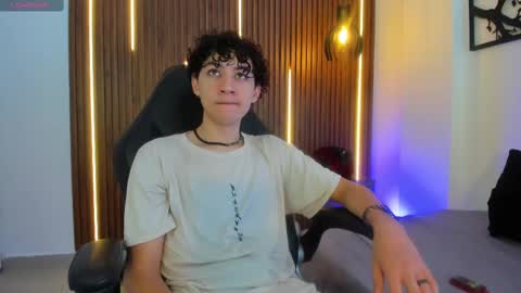 helios_obscuro online show from 09/30/25, 02:11